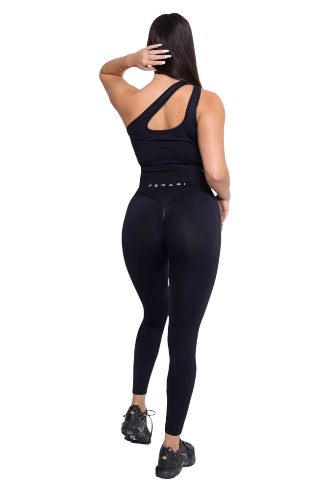 African American Fashion Model in Black Leggings Stock Image - Image of grey,  silver: 21909331